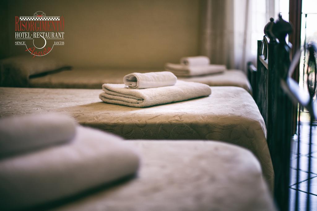 אג'רולה Hotel Risorgimento מראה חיצוני תמונה